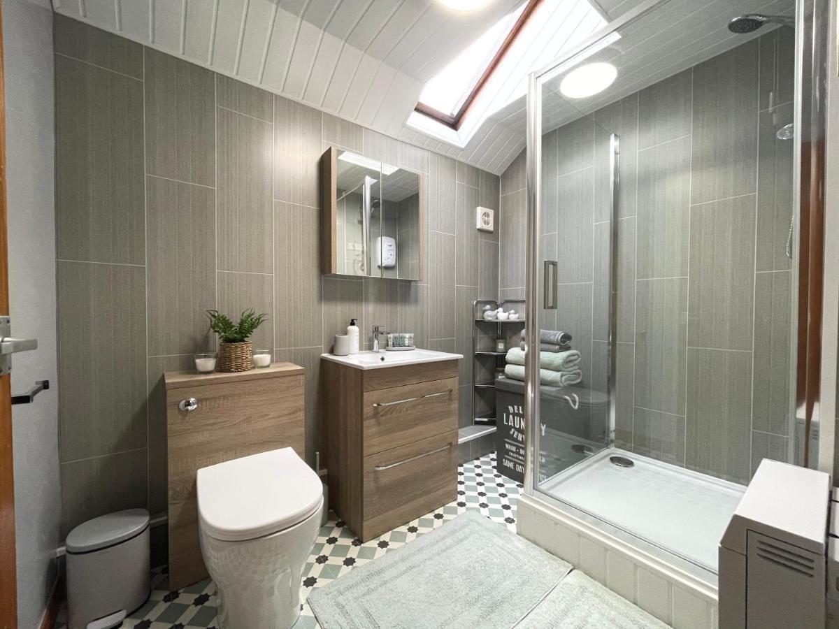 Westend Holiday Let 3 Brecon Ngoại thất bức ảnh