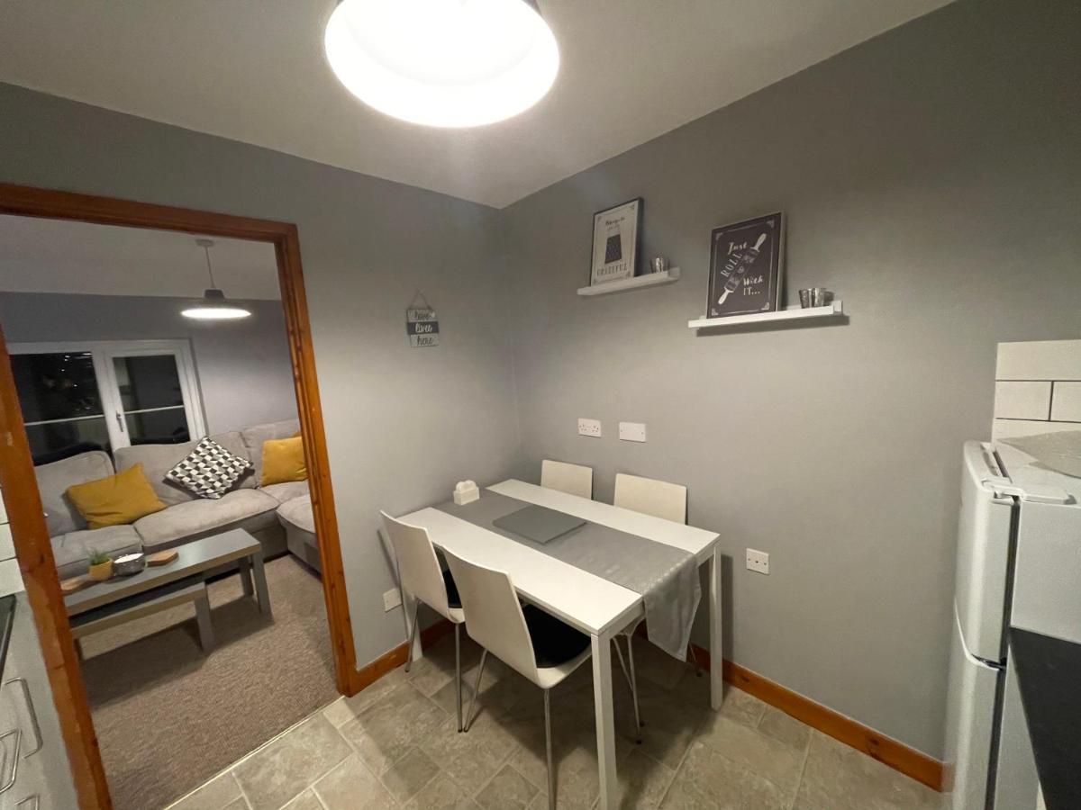 Westend Holiday Let 3 Brecon Ngoại thất bức ảnh