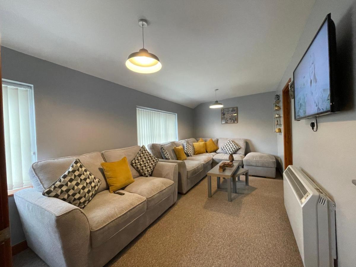 Westend Holiday Let 3 Brecon Ngoại thất bức ảnh