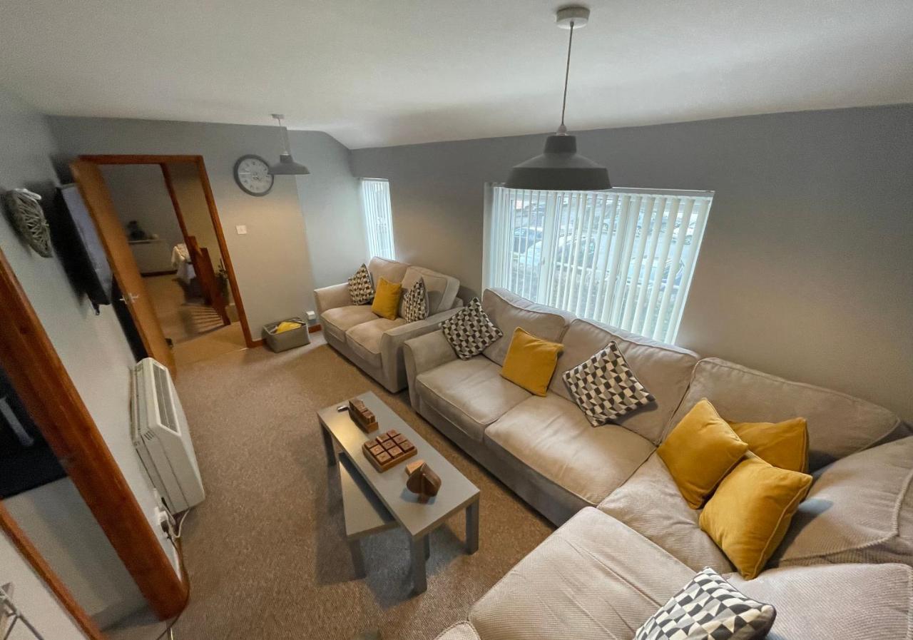 Westend Holiday Let 3 Brecon Ngoại thất bức ảnh